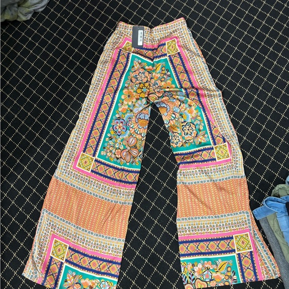 Fate Pants - Fate Multicolor Paisley-Print Skirt - Pink, Yellow, Blue